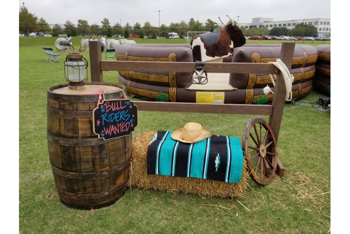 Western Theme - Bounce 'N' More